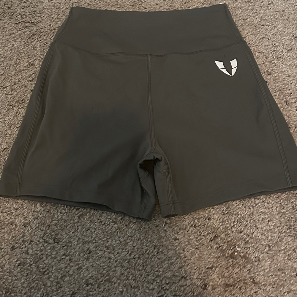 firm abs cargo shorts